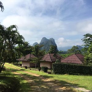 Khao Sok Hill Top Resort